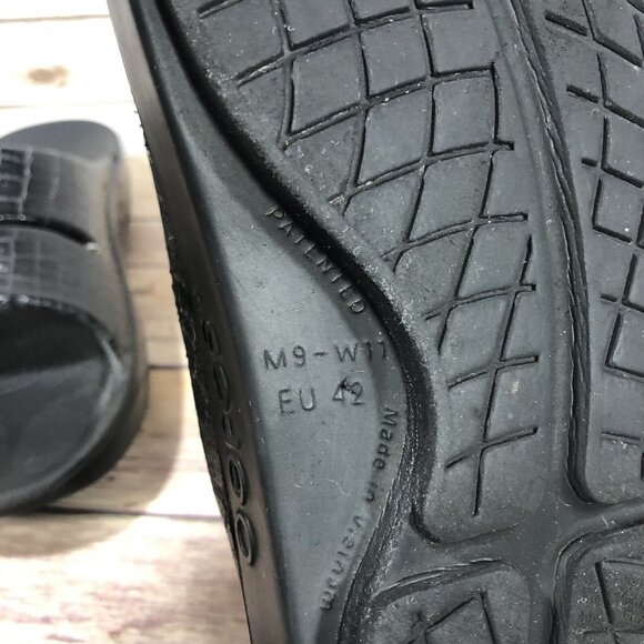 Oofos Ooahh Slip On Sandals Mens Size 9 Recovery Casual Comfort Black Rubber - Picture 8 of 12